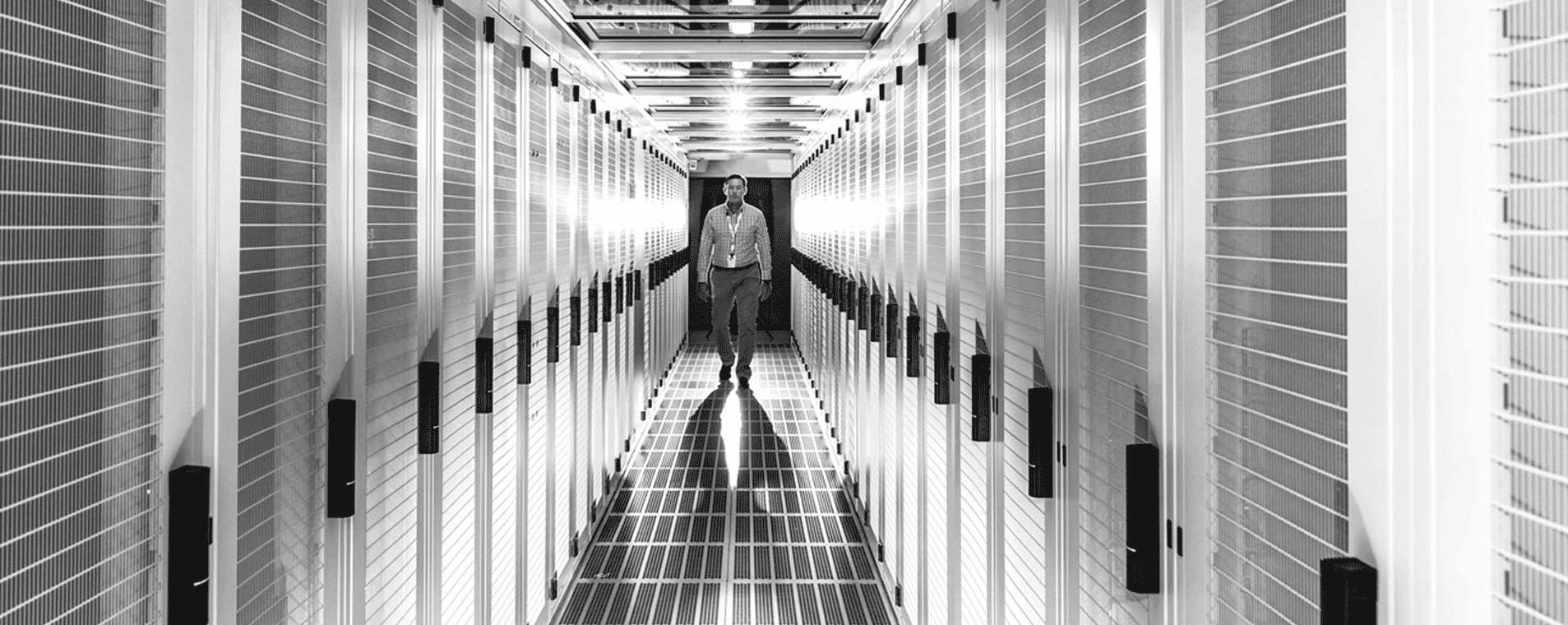 Macquarie Technology Group investors colocation cloud hosting, voice, data and mobile experts